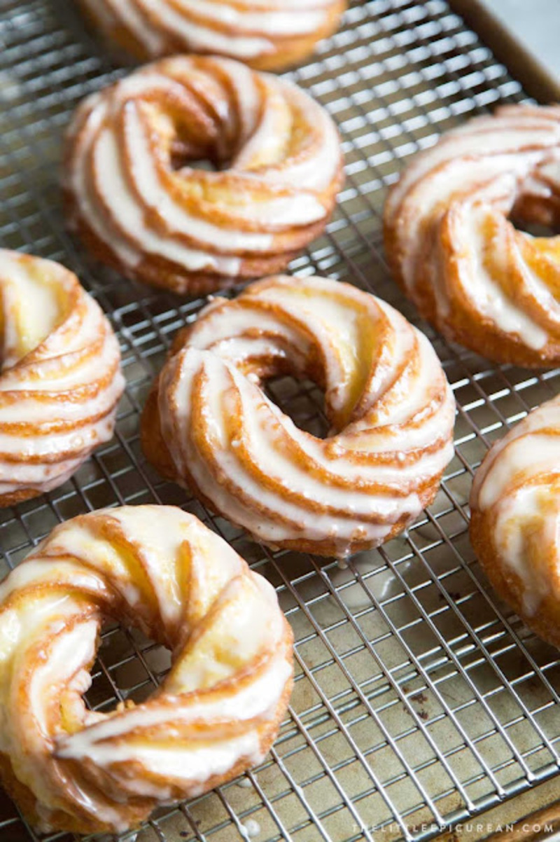 Crullers recipe